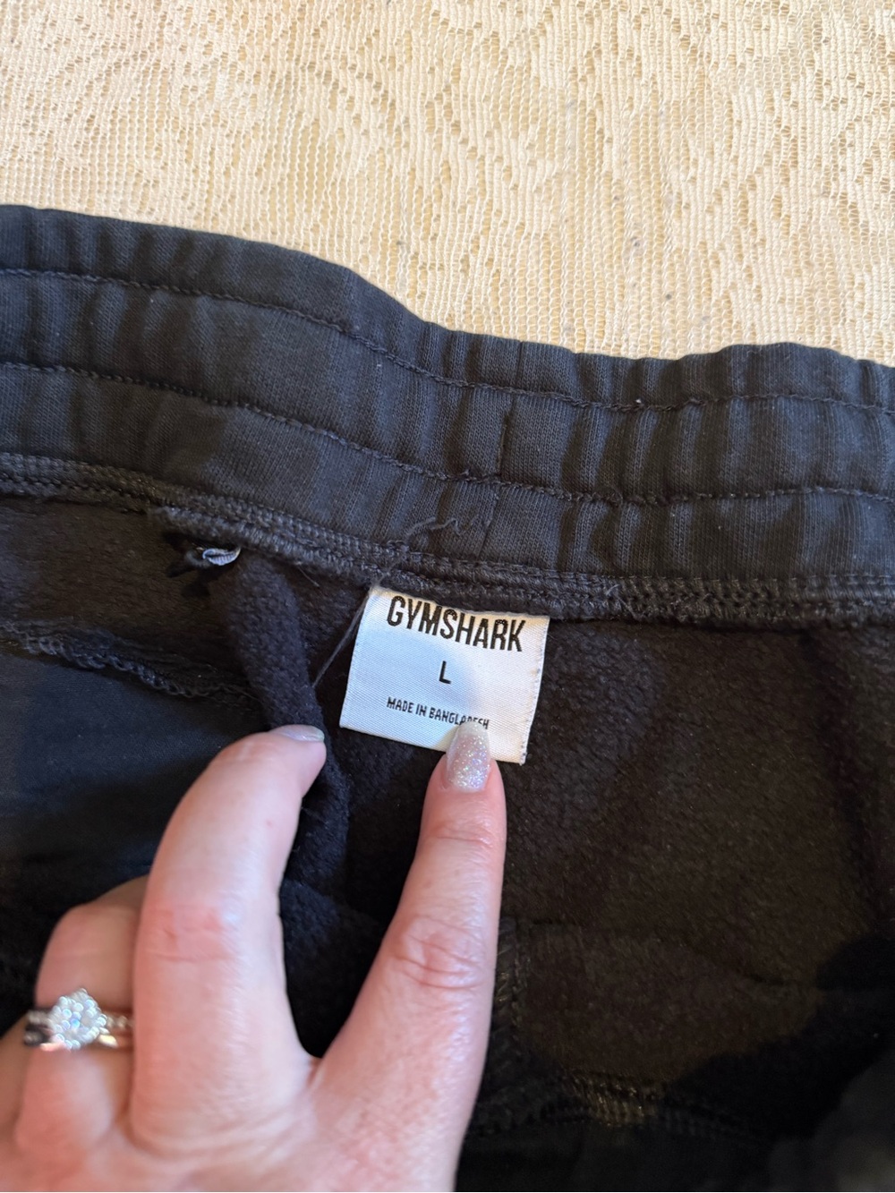 Gymshark men’s crest joggers - Picture 3 of 10